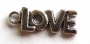 Breloque mtal LOVE