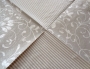 Serviette papier double motif arabesques et rayures argentes